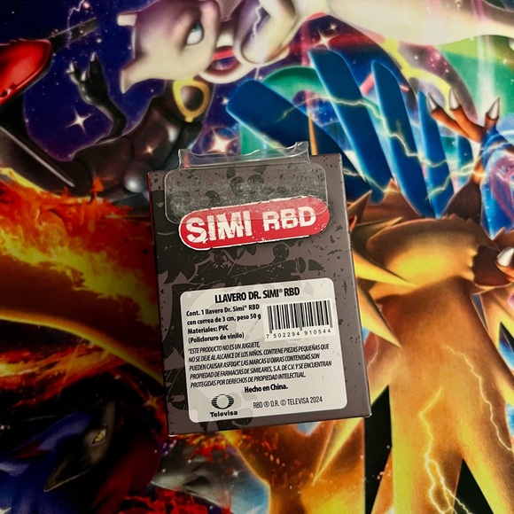 Simi RBD Llavero Keychain - Picture 2 of 2